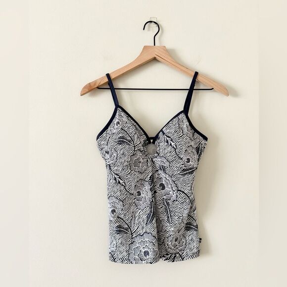 Nautica Tankini Set with Keyhole Navy Floral Top and Solid Navy Bottoms - Size10 - Picture 1 of 8